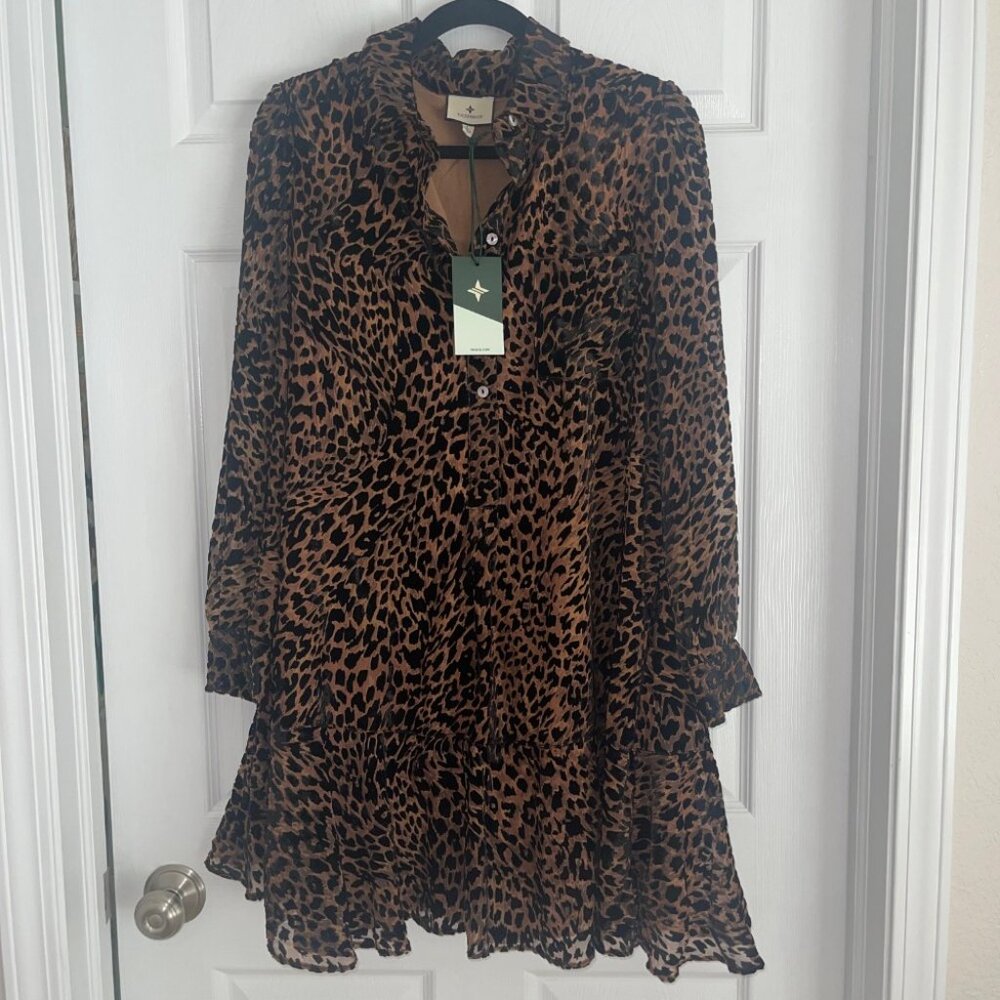 Tuckernuck Callahan Velvet Burnout Leopard Print Shirt Dress Size L NWT - Picture 3 of 7